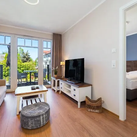 Apartament Baltischer Hof 36 *